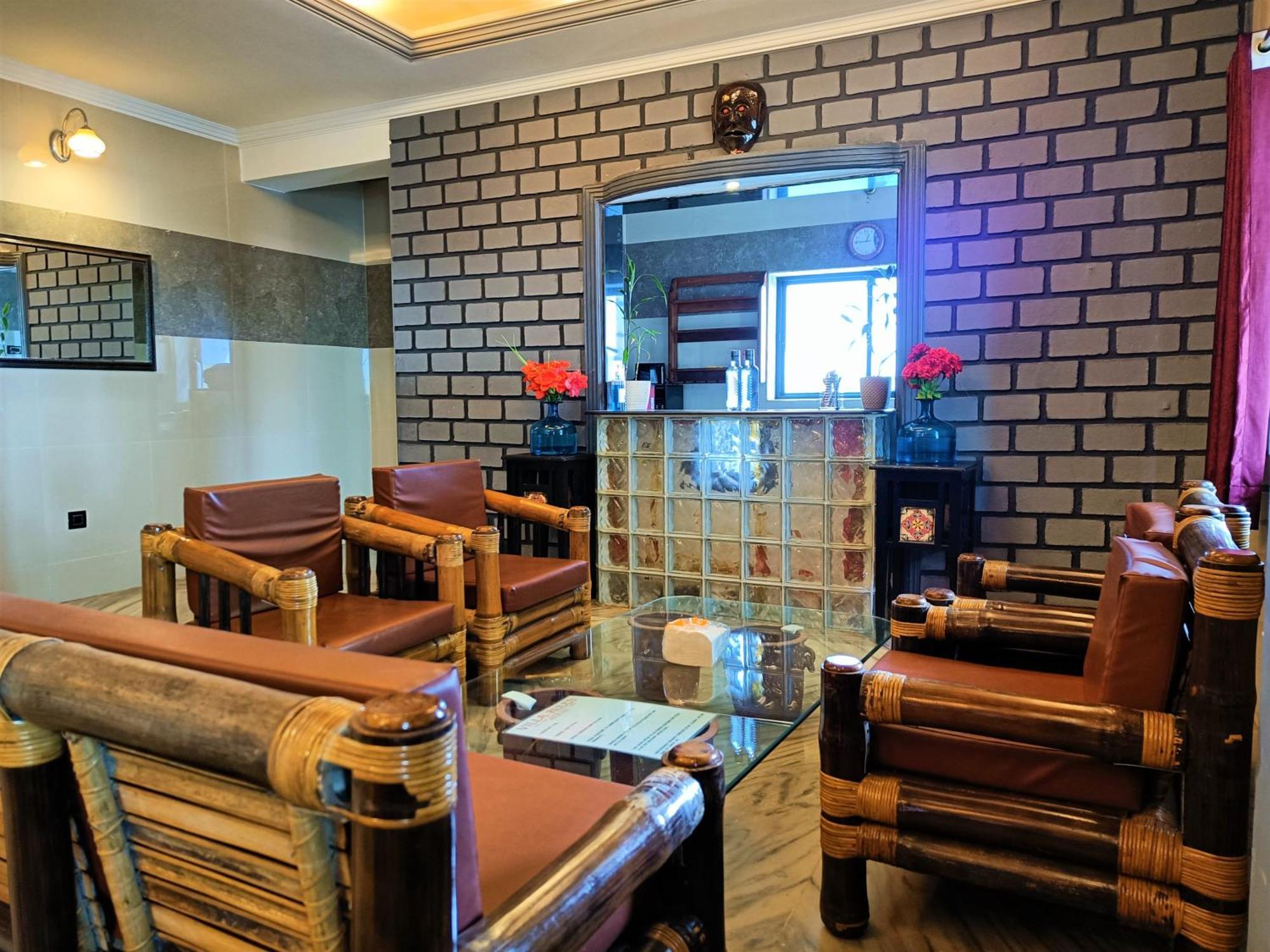 Villa Hill Luxury - 3 Bhk || Infinity Pool Mapusa